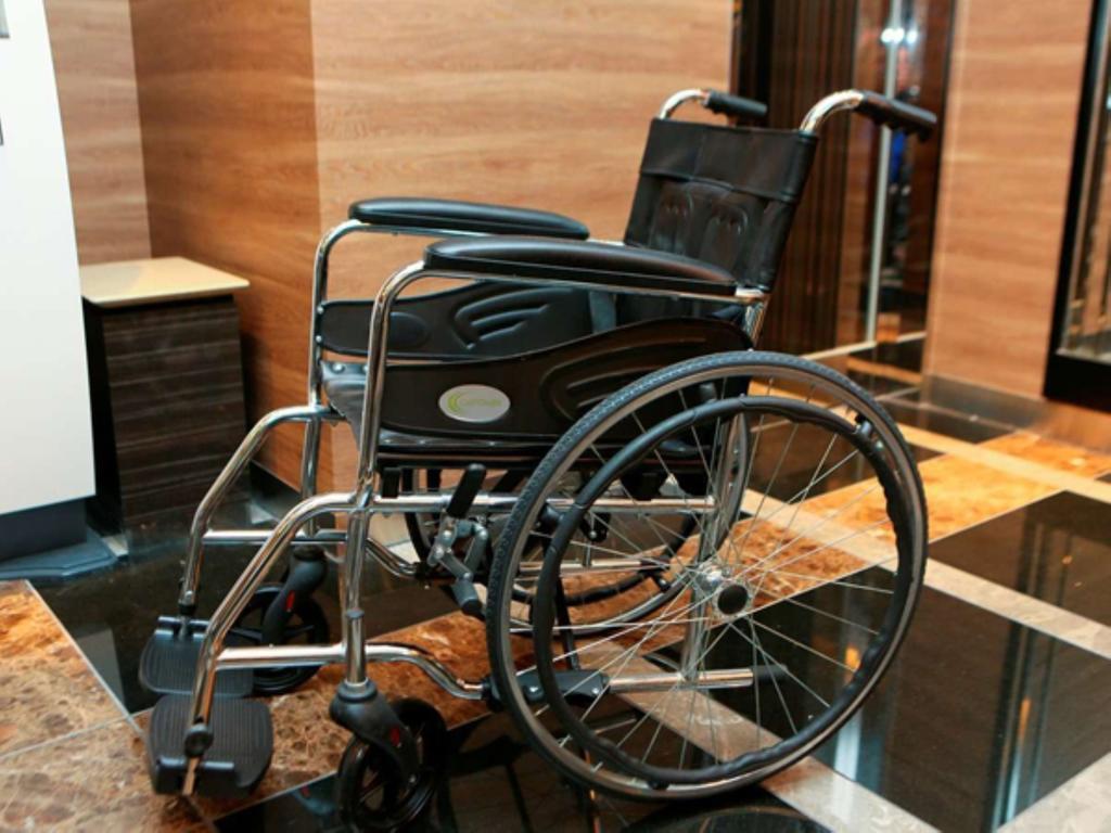 Apa Hotel Shimbashi Onarimon Tokio Buitenkant foto