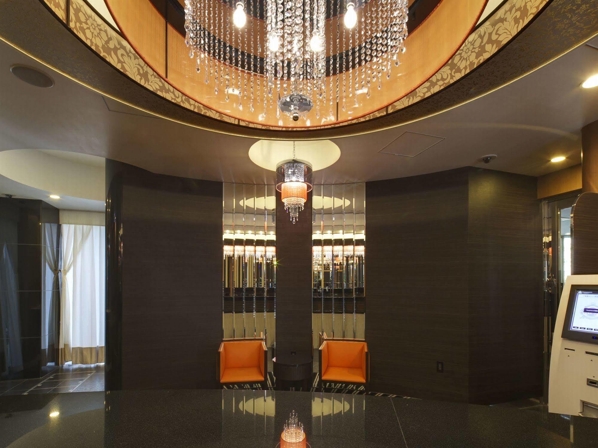 Apa Hotel Shimbashi Onarimon Tokio Buitenkant foto