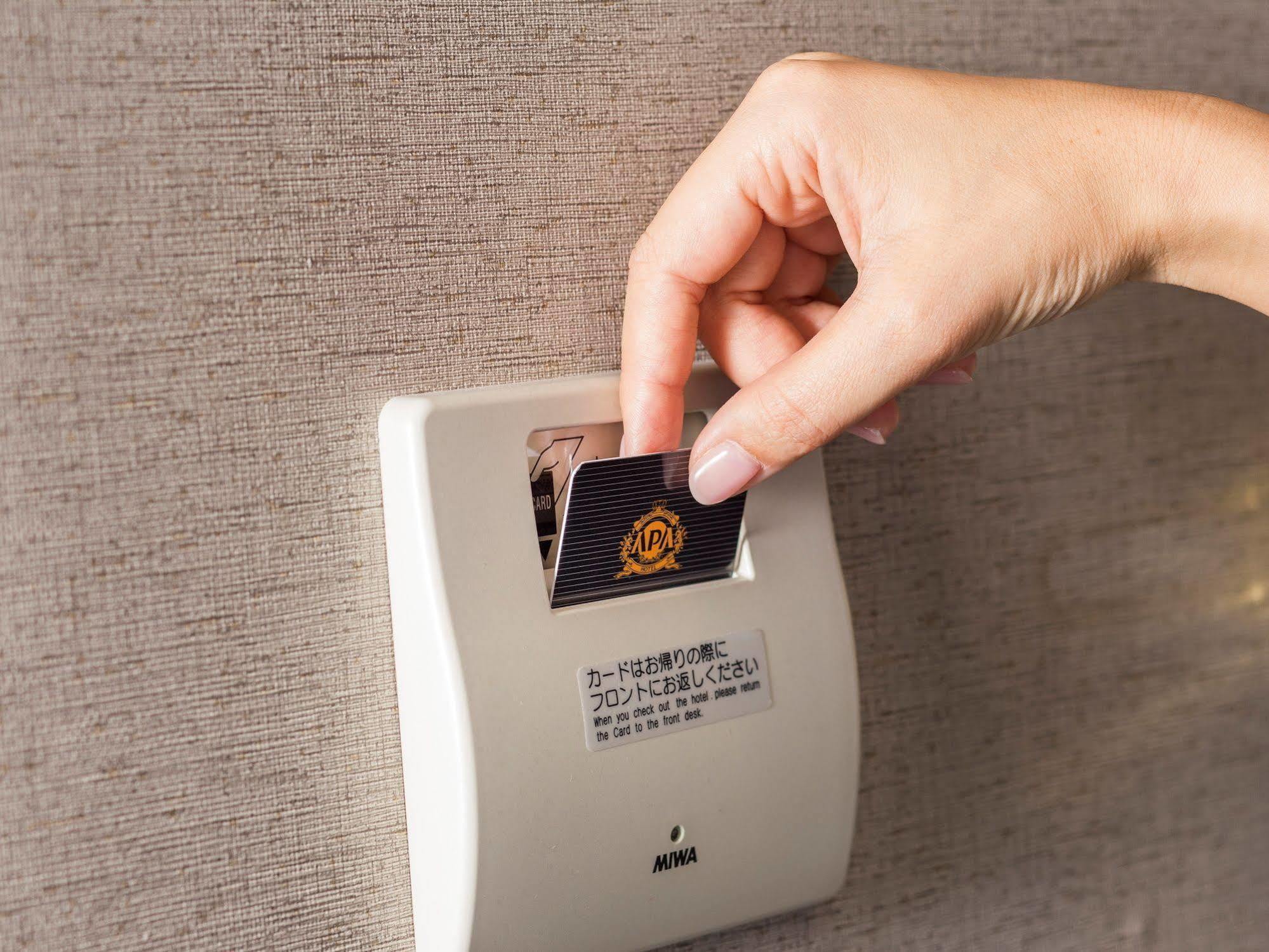 Apa Hotel Shimbashi Onarimon Tokio Buitenkant foto